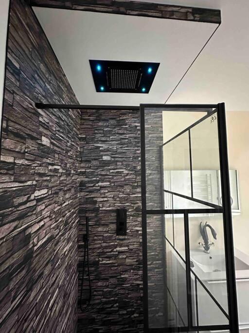 Confort Avec Jardin Proche Centre Apartment *